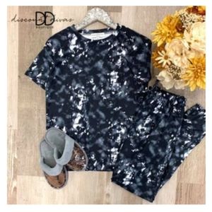 🛑 Last Chance Matching lounge set